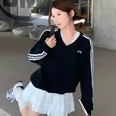 TLXT V