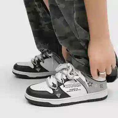 Sanrio x Hello Kitty Dunk