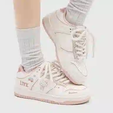 Nike Air Force 1 Sanrio x Hello Kitty Pink