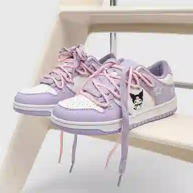 Hello Kitty x Kuromi Low Sneakers
