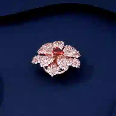 法思梵 梦幻璀璨闪耀浪漫韵味繁花甜美精致气质优雅配饰 轻奢小众森系小清新温柔时尚高级爱心花朵配件 合金 胸针 女款