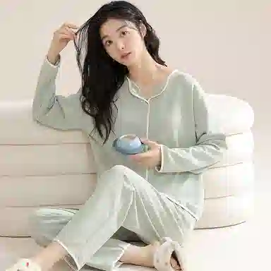 兰缪 带胸垫纯色简约高级感柔软家居服睡衣套装 女款