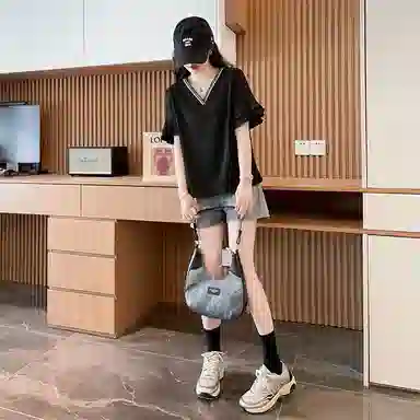 YICHEN v T