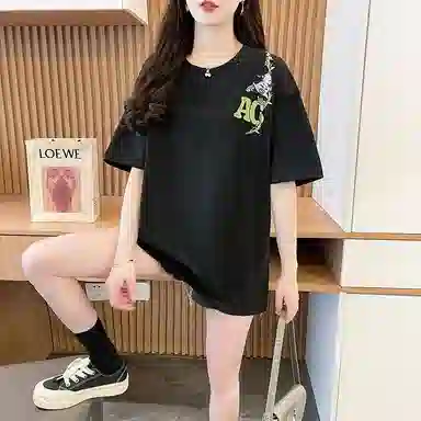 YICHEN t
