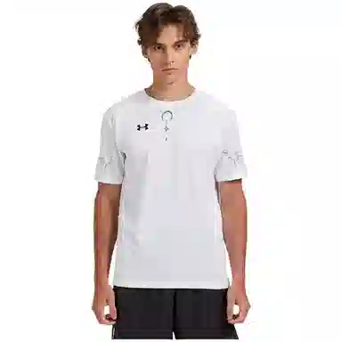 Under Armour T