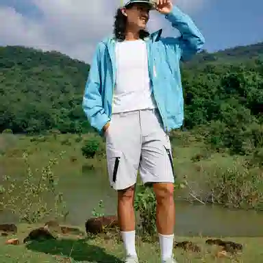 探路者 春夏速干徒步户外舒适弹力运动休闲短裤 男款