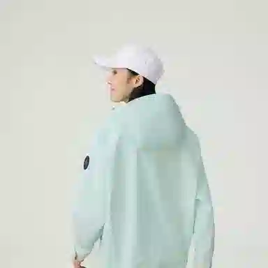 探路者  休闲百搭连帽  透气防泼水耐磨冲锋衣 女款