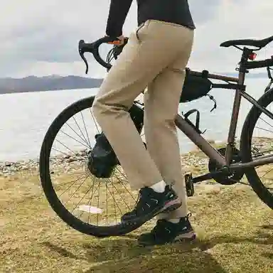 探路者  防泼水防风透气  日常户外软壳裤