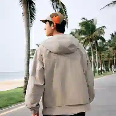 探路者 探路者春夏户外徒步防泼水轻量透气连帽可拆休闲舒适马甲 男款