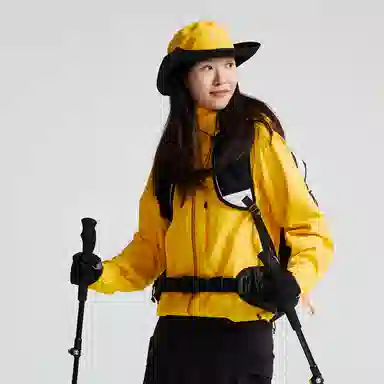 探路者  专业户外登山  防水防风耐磨冲锋衣 女款