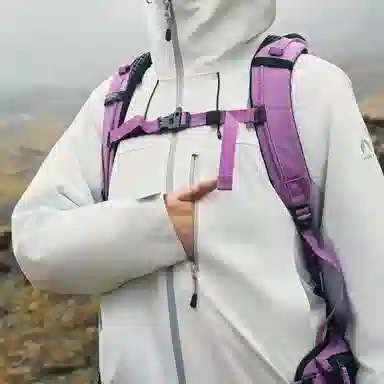 探路者  专业户外登山  防水防风耐磨冲锋衣 女款