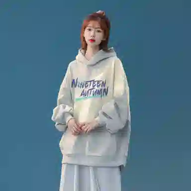 NINETEEN AUTUMN logo