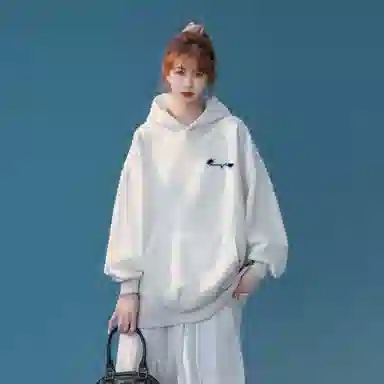 NINETEEN AUTUMN logo