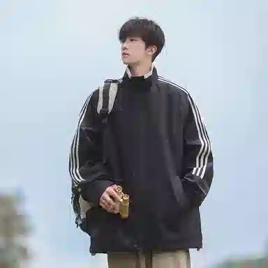 NINETEEN AUTUMN logo