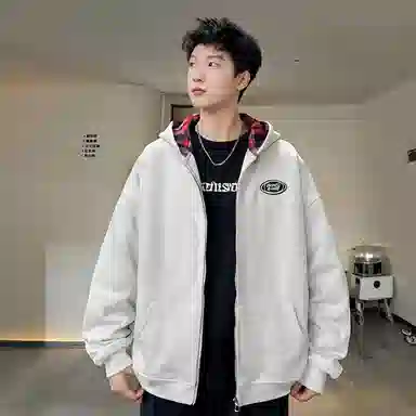 NINETEEN AUTUMN logo