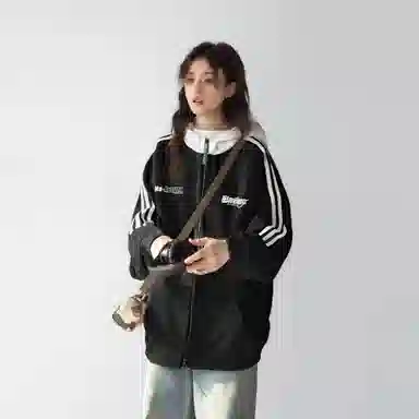 NINETEEN AUTUMN logo