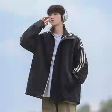 NINETEEN AUTUMN logo