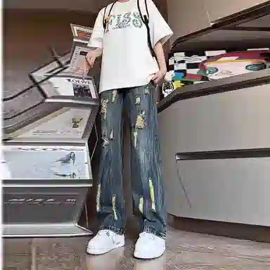 虫小绿 美式高街复古潮流宽松百搭破洞水洗休闲运动裤集多种设计元素于一身牛仔裤 男女同款