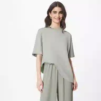 CASAMIA T