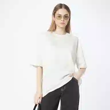 CASAMIA T