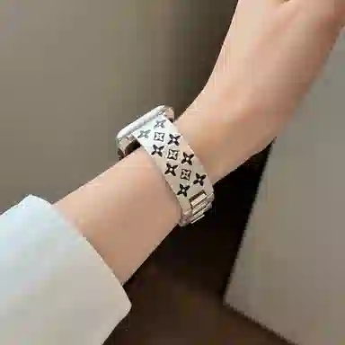 Appleiwatchs1056789SE