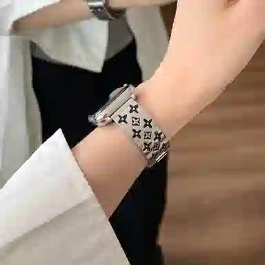 Appleiwatchs1056789SE