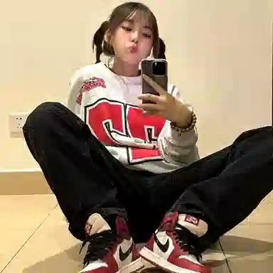 BLACK AT hiphop