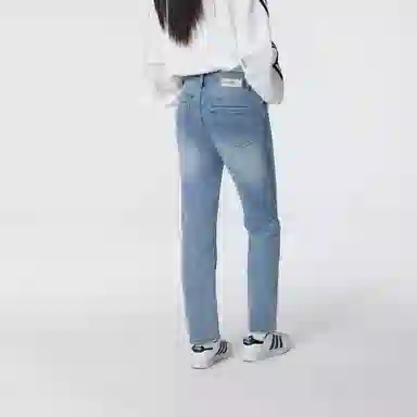 Lee Cooper