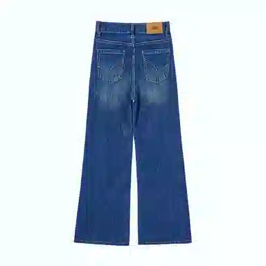 Lee Cooper