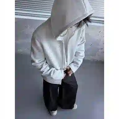 W7H1 boxy