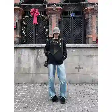 PAUL COSTELLOE logoT