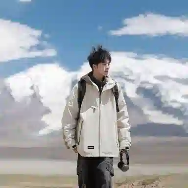 SOIEPLUS 90 Down Outdoor Jacket