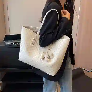 SMVP Tote PU