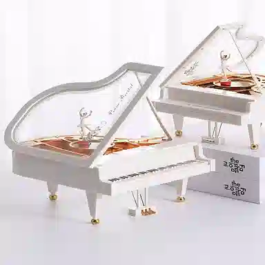 半粒 钢琴八音盒 成品模型