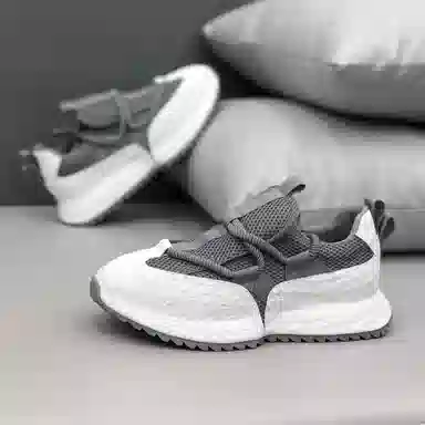 PARK DANCE Low Top Sneakers