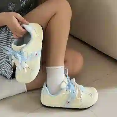 PARK DANCE Low Top Sneakers