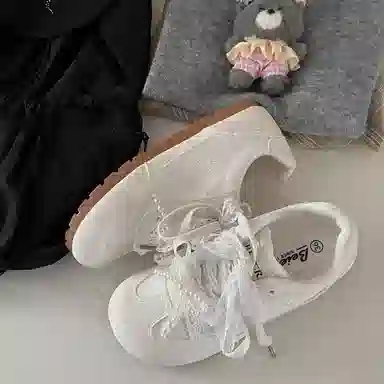 PARK DANCE Low Top Sneakers