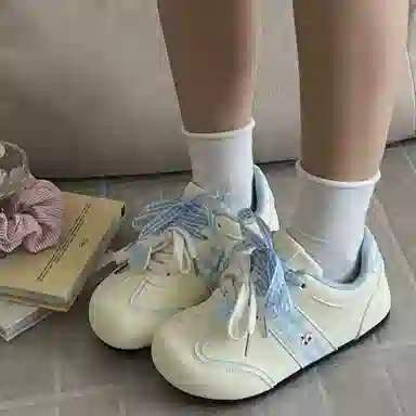 PARK DANCE Low Top Sneakers