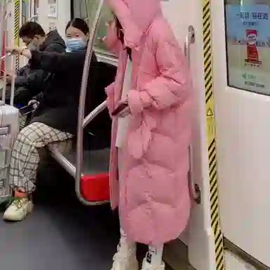 敲模女孩 韩系学院风长款过膝宽松加厚面包服棉服 女款