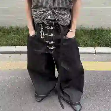 baggy