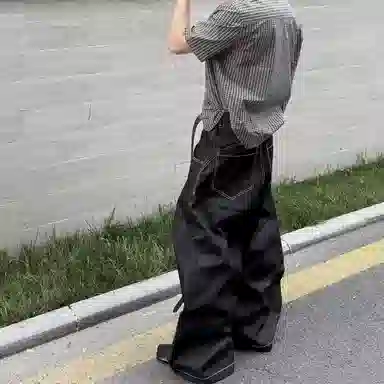 baggy