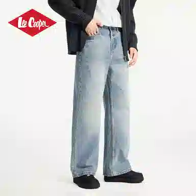 Lee Cooper