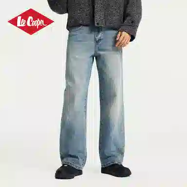 Lee Cooper