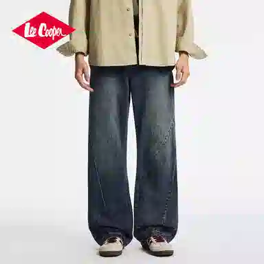 Lee Cooper 2025