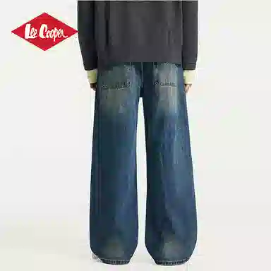 Lee Cooper