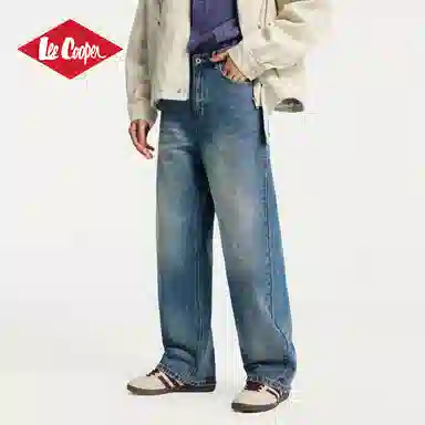 Lee Cooper