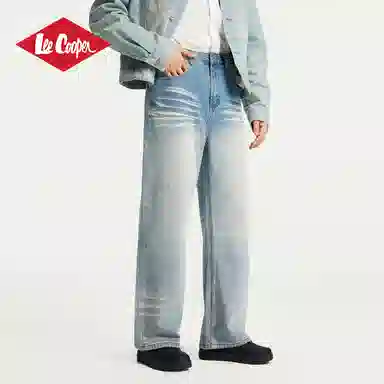 Lee Cooper