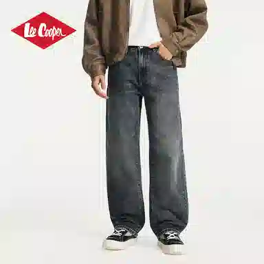Lee Cooper