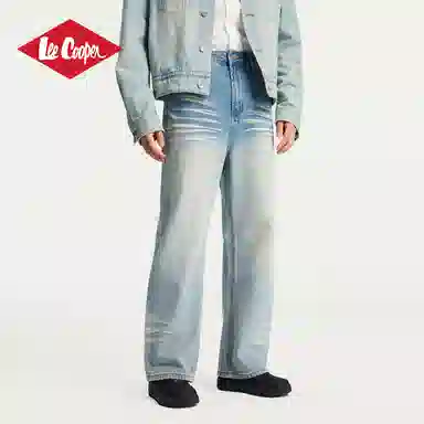 Lee Cooper