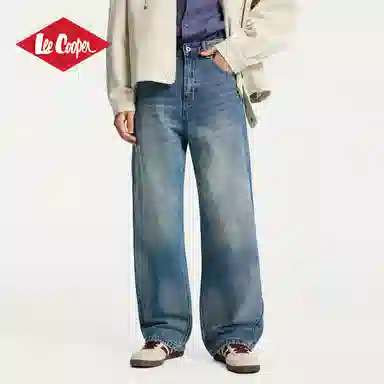 Lee Cooper